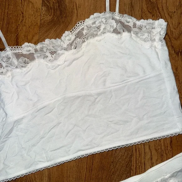 NWT Victoria’s Secret Set - Picture 3 of 6